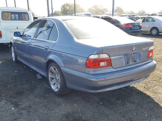 WBADT43492GZ98543 - 2002 BMW 525 I AUTO BLUE photo 3