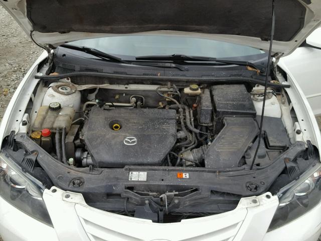 JM1BK323661456566 - 2006 MAZDA 3 S WHITE photo 7