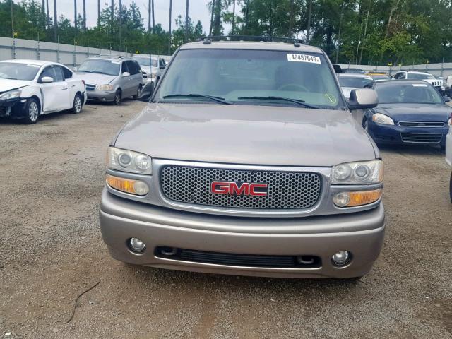 1GKEK63U73J203472 - 2003 GMC YUKON DENA BEIGE photo 9