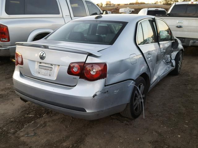 3VWSG71K66M655943 - 2006 VOLKSWAGEN JETTA 2.5 SILVER photo 4