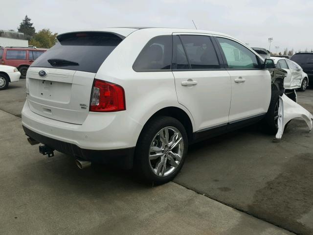 2FMDK4JC2DBC78703 - 2013 FORD EDGE SEL WHITE photo 4