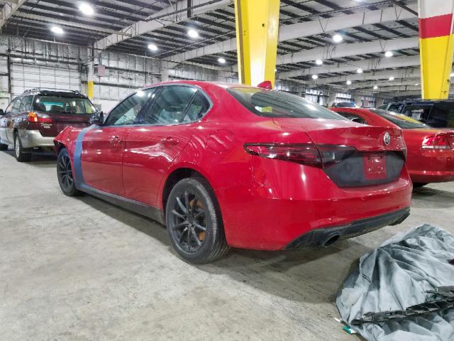 ZARFAEBN1J7583609 - 2018 ALFA ROMEO GIULIA RED photo 3