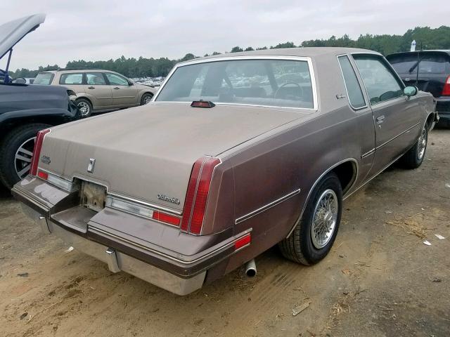 1G3AR47AXDM368555 - 1983 OLDSMOBILE CUTLASS SU BROWN photo 4