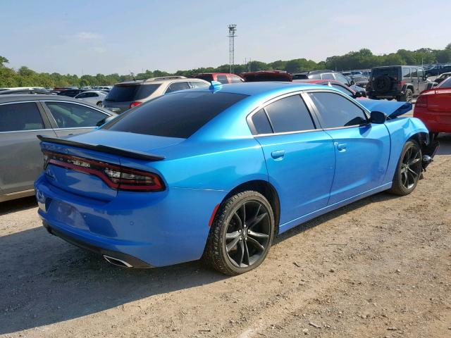 2C3CDXHG9JH284256 - 2018 DODGE CHARGER SX BLUE photo 4