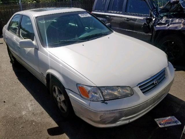 JT2BF22K510293308 - 2001 TOYOTA CAMRY CE WHITE photo 1