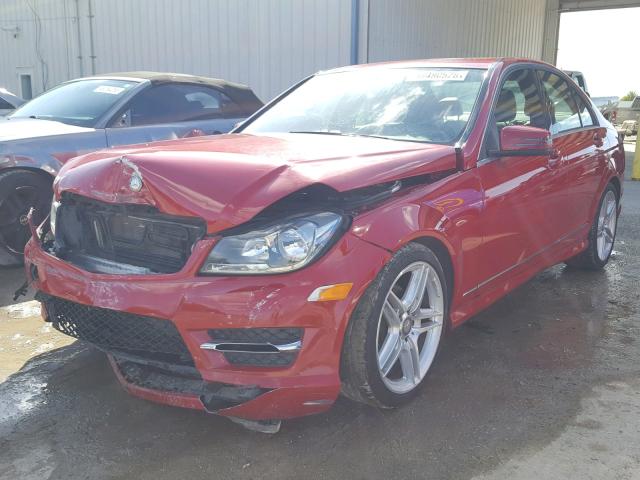 WDDGF4HB1EA958016 - 2014 MERCEDES-BENZ C 250 RED photo 2