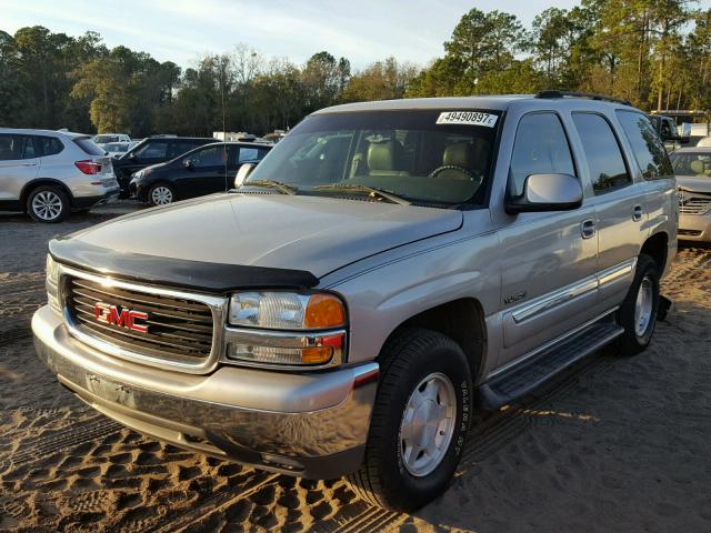 1GKEC13V74J136401 - 2004 GMC YUKON SILVER photo 2