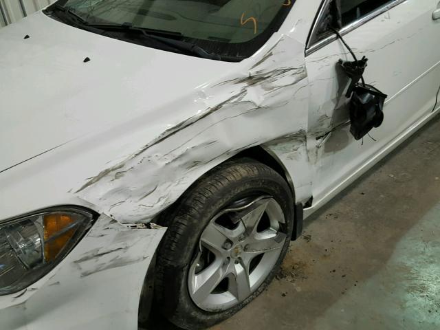 1G1ZB5E0XCF369031 - 2012 CHEVROLET MALIBU LS 白色 照片 9