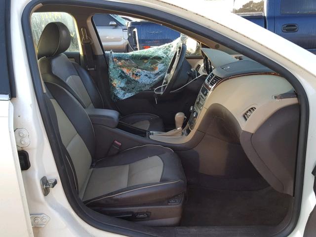 1G1ZE5E07CF121763 - 2012 CHEVROLET MALIBU LTZ თეთრი ფოტო 5