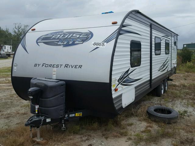 4X4TSMB27F7406767 - 2015 WILDWOOD CRUISE LIT WHITE photo 2