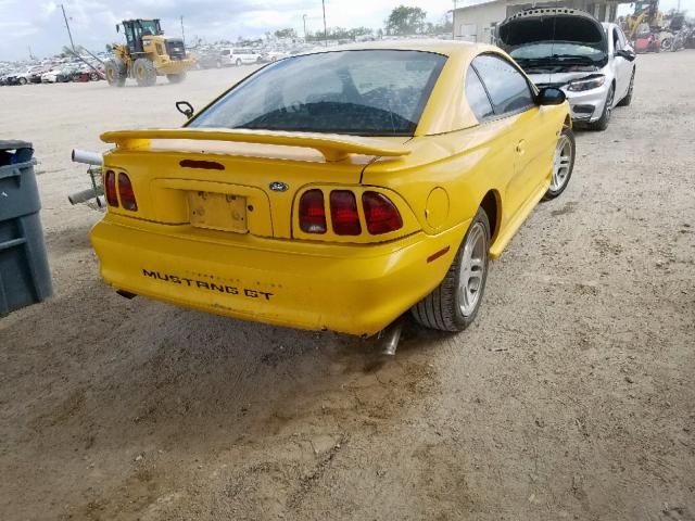 1FAFP42X5WF207406 - 1998 FORD MUSTANG GT YELLOW photo 4