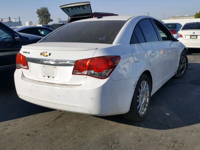 1G1PJ5SC4C7128312 - 2012 CHEVROLET CRUZE ECO WHITE photo 4