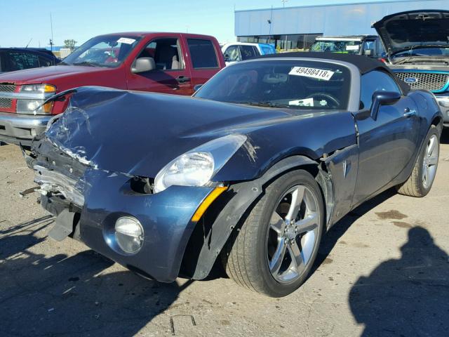 1G2MB35B57Y109478 - 2007 PONTIAC SOLSTICE BLUE photo 2