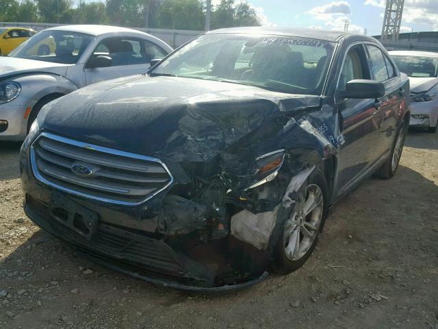 1FAHP2D85JG137864 - 2018 FORD TAURUS SE BLACK photo 2