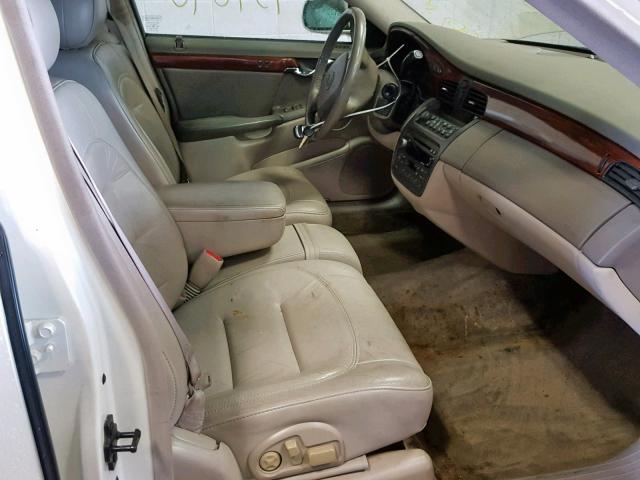 1G6KD54Y83U101524 - 2003 CADILLAC DEVILLE WHITE photo 5