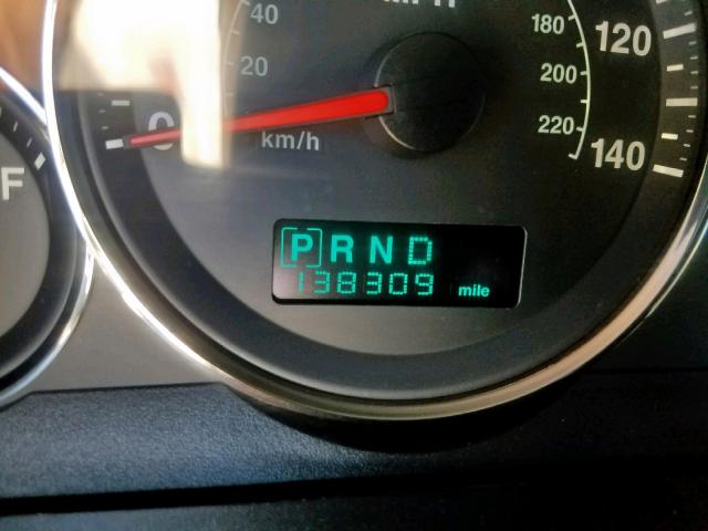 1J8HG58296C233506 - 2006 JEEP COMMANDER BROWN photo 8