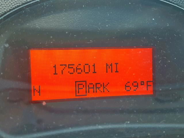 2G2WP552581103173 - 2008 PONTIAC GRAND PRIX SILVER photo 8