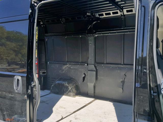 3C6TRVCG8JE122906 - 2018 RAM PROMASTER 黑色 照片 6