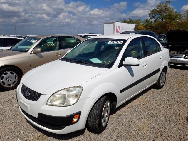 KNADE123366149506 - 2006 KIA RIO WHITE photo 2