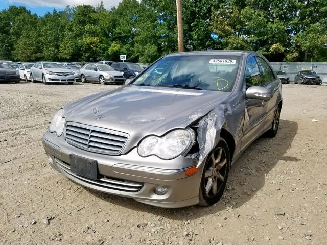 WDBRF92H57F923495 - 2007 MERCEDES-BENZ C 280 4MAT GRAY photo 2