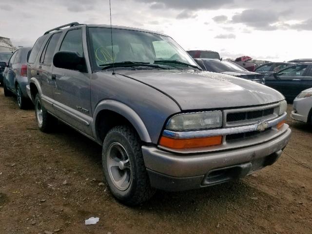 1GNCS13W22K216864 - 2002 CHEVROLET BLAZER BROWN photo 1