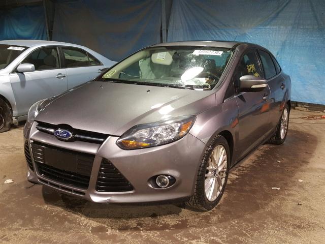 1FADP3J23DL338999 - 2013 FORD FOCUS TITA GRAY photo 2