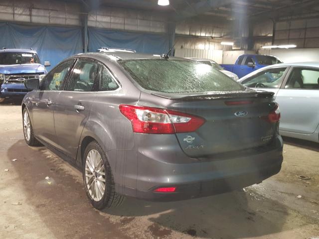 1FADP3J23DL338999 - 2013 FORD FOCUS TITA GRAY photo 3