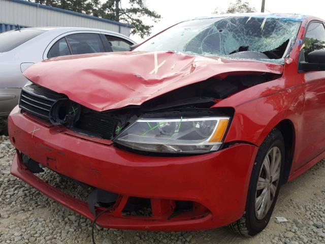 3VW2K7AJXCM366825 - 2012 VOLKSWAGEN JETTA BASE RED photo 9