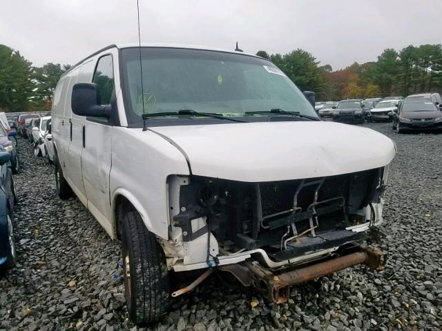 1GTZ7UCG3B1178808 - 2011 GMC SAVANA G35 WHITE photo 1