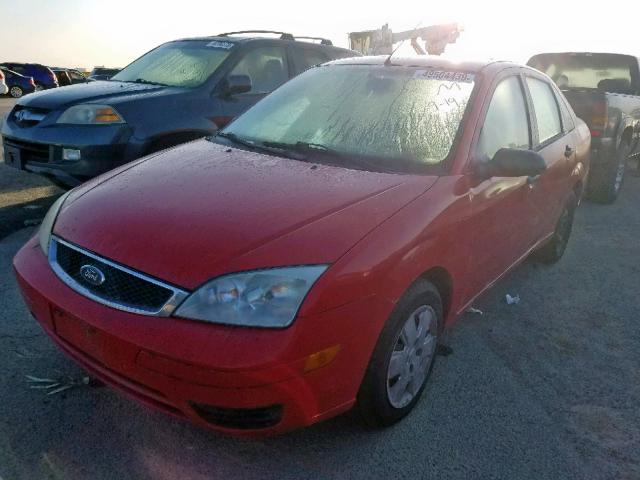 1FAFP34N46W179877 - 2006 FORD FOCUS ZX4 RED photo 2