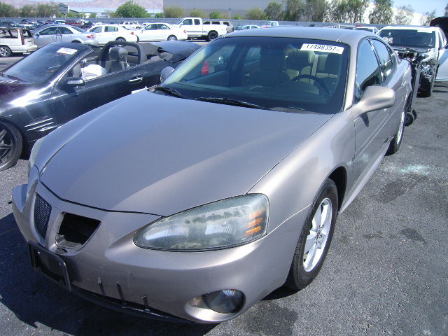 2G2WP552X61130804 - 2006 PONTIAC GRAND PRIX TAN photo 2