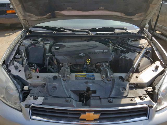 2G1WU58R079114863 - 2007 CHEVROLET IMPALA LTZ SILVER photo 7