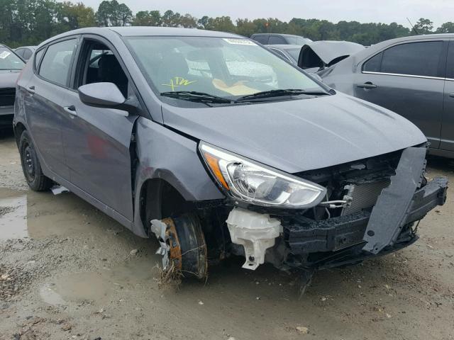 KMHCT5AE5GU268116 - 2016 HYUNDAI ACCENT SE GRAY photo 1