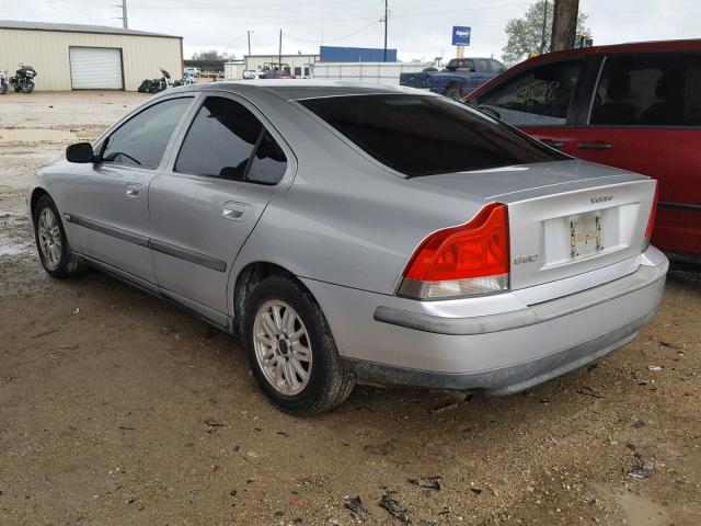 YV1RS61T842379458 - 2004 VOLVO S60 SILVER photo 3