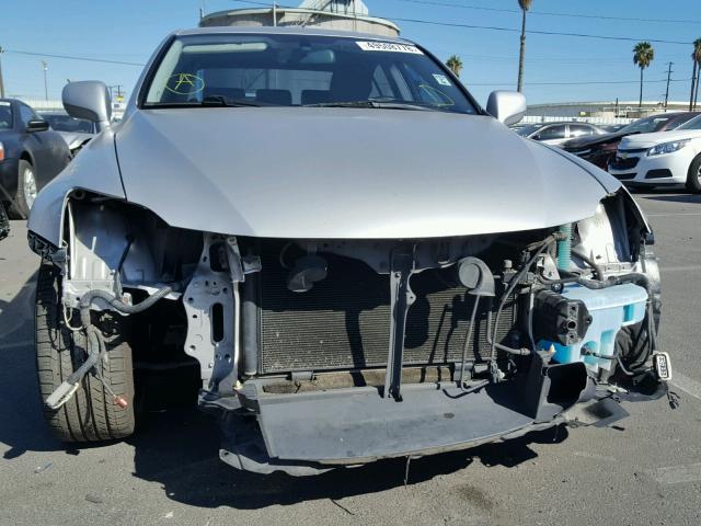 JTHBK262175048013 - 2007 LEXUS IS 250 SILVER photo 9