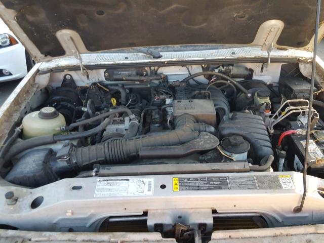 1FTYR10D72PB54183 - 2002 FORD RANGER SILVER photo 7