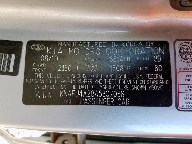 KNAFU4A28A5307066 - 2010 KIA FORTE EX SILVER photo 10