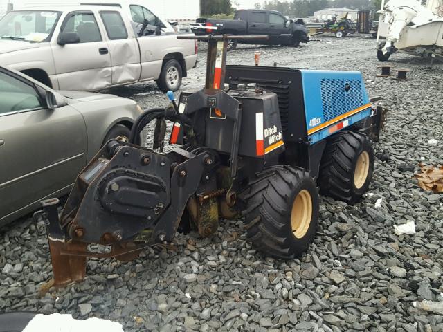 4W0643 - 2002 DIWI TRENCHER BLUE photo 4