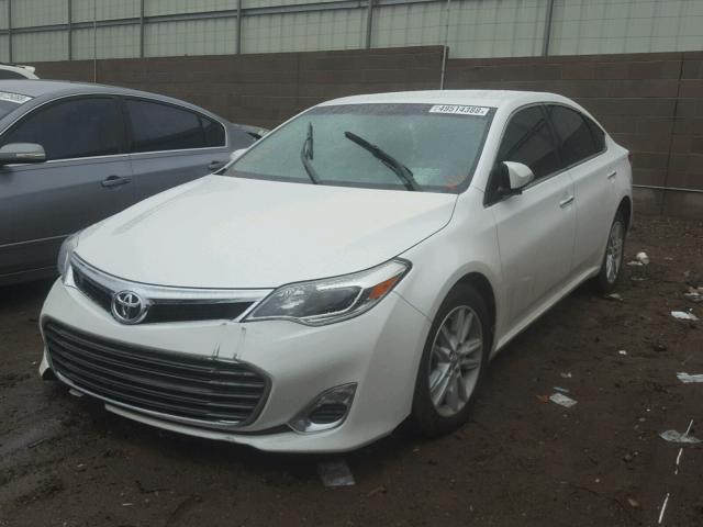 4T1BK1EB1DU031870 - 2013 TOYOTA AVALON BAS WHITE photo 2