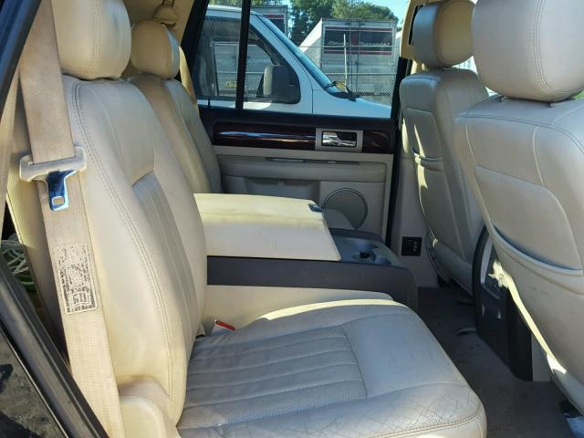 5LMFU28R83LJ08746 - 2003 LINCOLN NAVIGATOR Қара фото 6