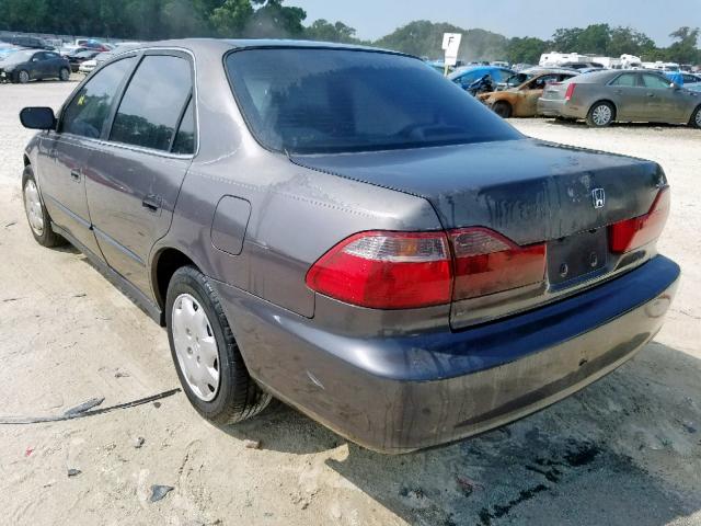 1HGCG5544WA159464 - 1998 HONDA ACCORD LX BROWN photo 3