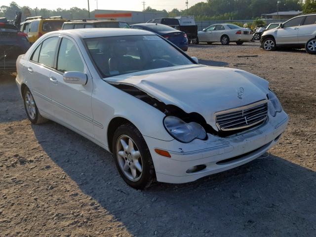 WDBRF61JX2F246892 - 2002 MERCEDES-BENZ C 240 WHITE photo 1