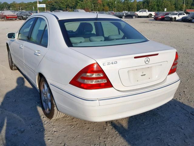 WDBRF61JX2F246892 - 2002 MERCEDES-BENZ C 240 WHITE photo 3