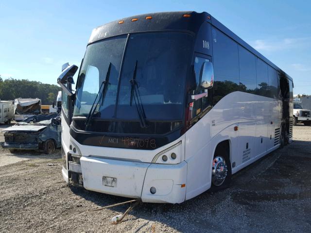 2MG3JMBA6EW066919 - 2014 MOTOR COACH INDUSTRIES TRANSIT BU WHITE photo 2