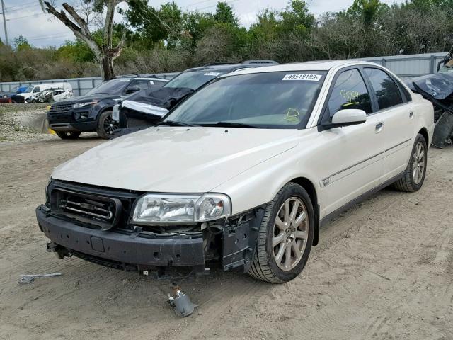 YV1TS592151399814 - 2005 VOLVO S80 2.5T WHITE photo 2