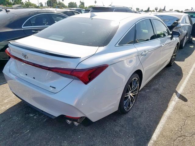 4T1BZ1FBXKU012614 - 2019 TOYOTA AVALON XLE WHITE photo 4