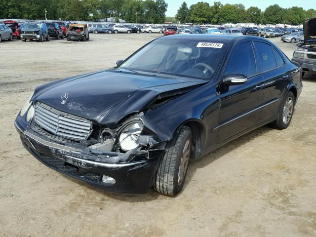 WDBUF65J53A176897 - 2003 MERCEDES-BENZ E 320 BLACK photo 2