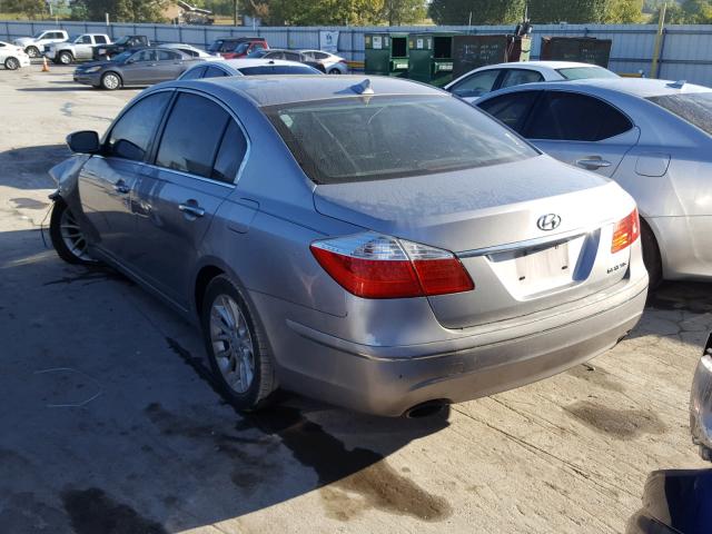 KMHGC46E49U017739 - 2009 HYUNDAI GENESIS 3. SILVER photo 3