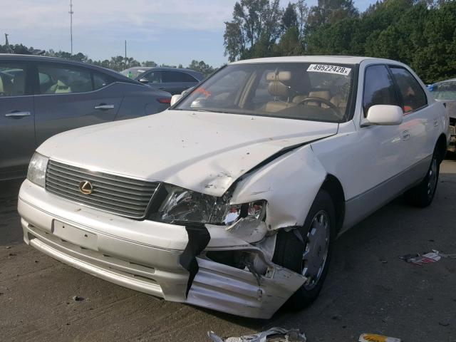 JT8BH28F8V0079199 - 1997 LEXUS LS 400 WHITE photo 2