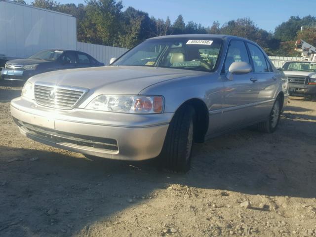 JH4KA9643WC012573 - 1998 ACURA 3.5RL SILVER photo 2